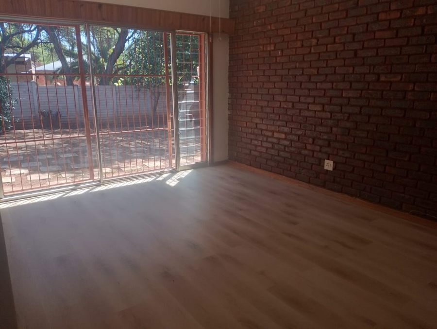 To Let 3 Bedroom Property for Rent in Kuruman Northern Cape